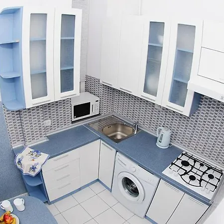 1 кім біля жд вокзалу Apartment *